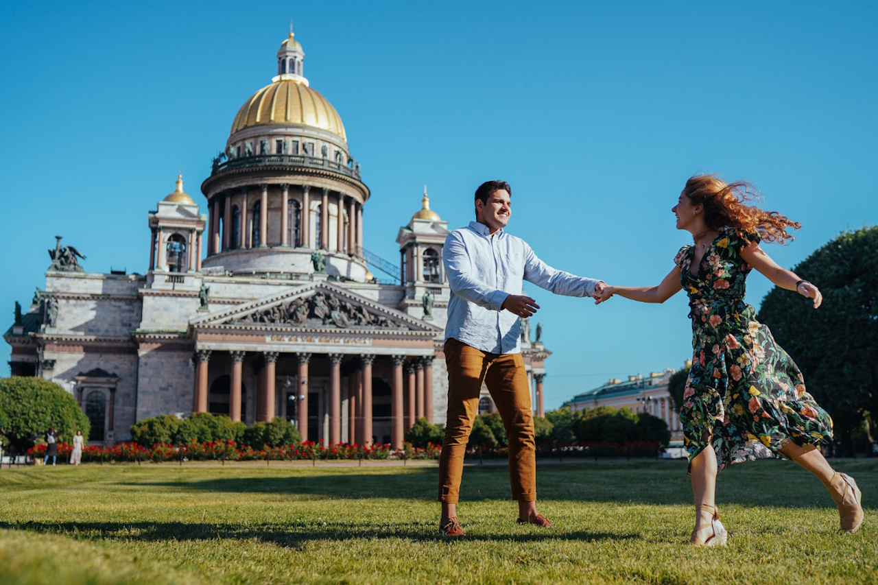 Медовый месяц в Питере Медовый месяц в Питере