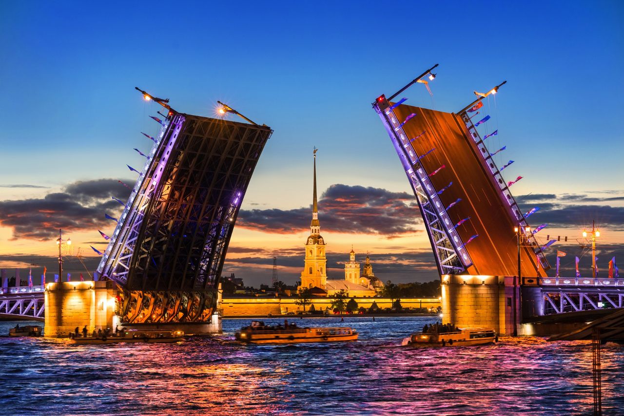 Дворцовый мост Дворцовый мост