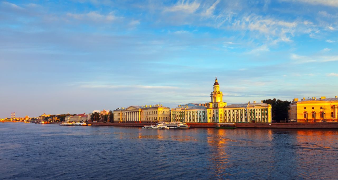 Река Нева, Университетская набережная Река Нева Университетская набережная